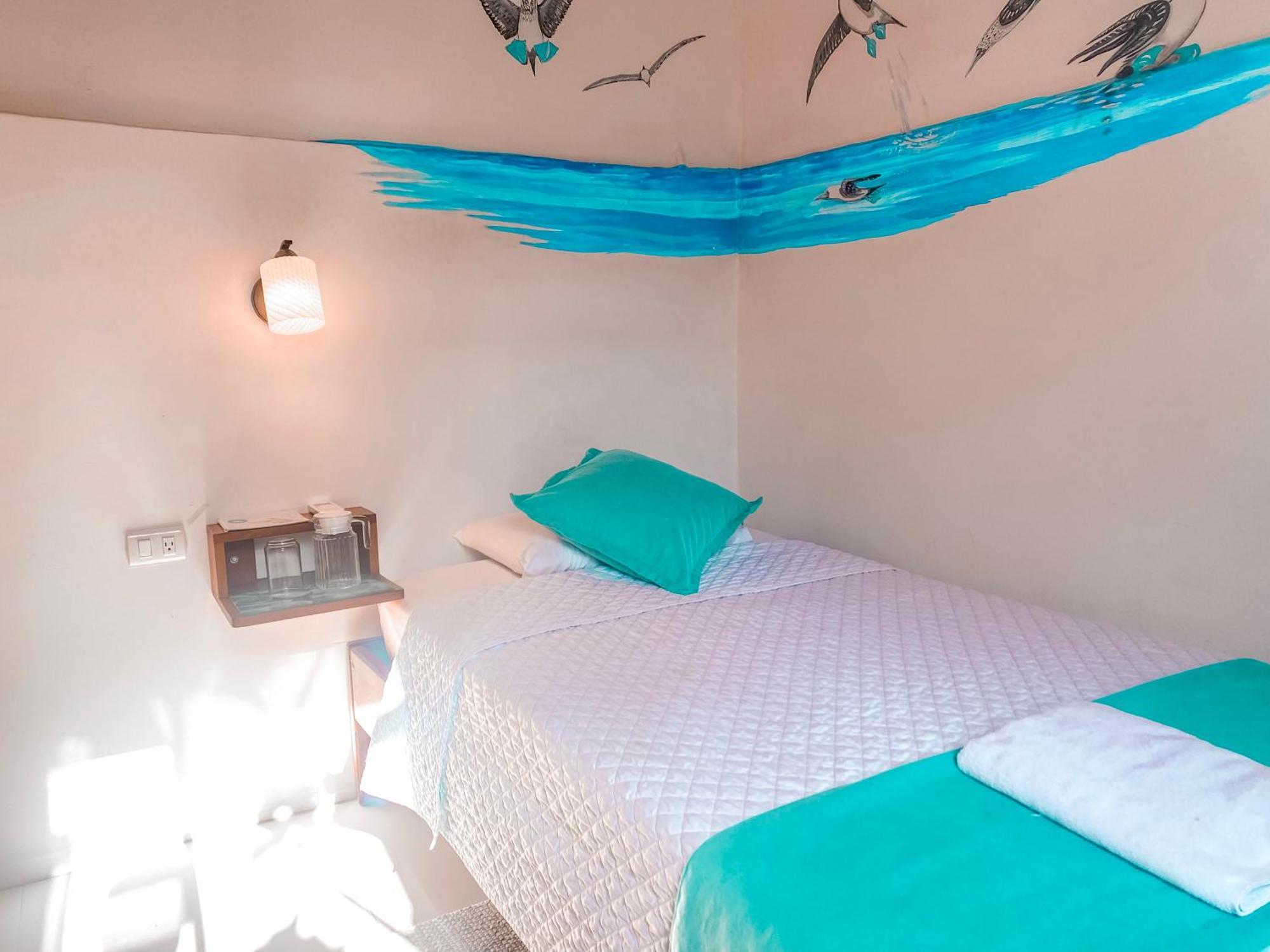 Hotel Coral Blanco With High Speed Internet Starlink And Galapagos Tour Operator Puerto Villamil Exterior foto