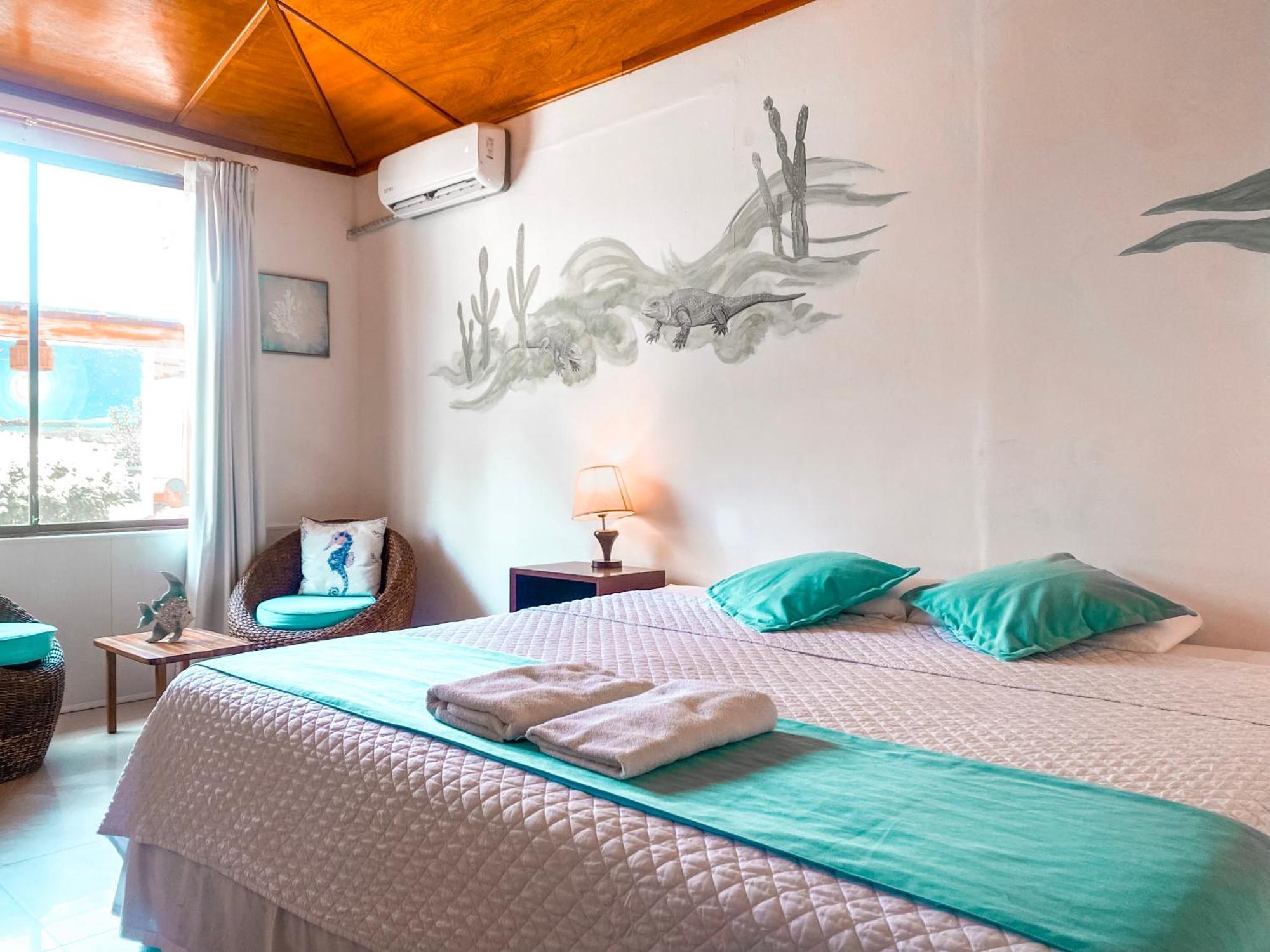 Hotel Coral Blanco With High Speed Internet Starlink And Galapagos Tour Operator Puerto Villamil Exterior foto