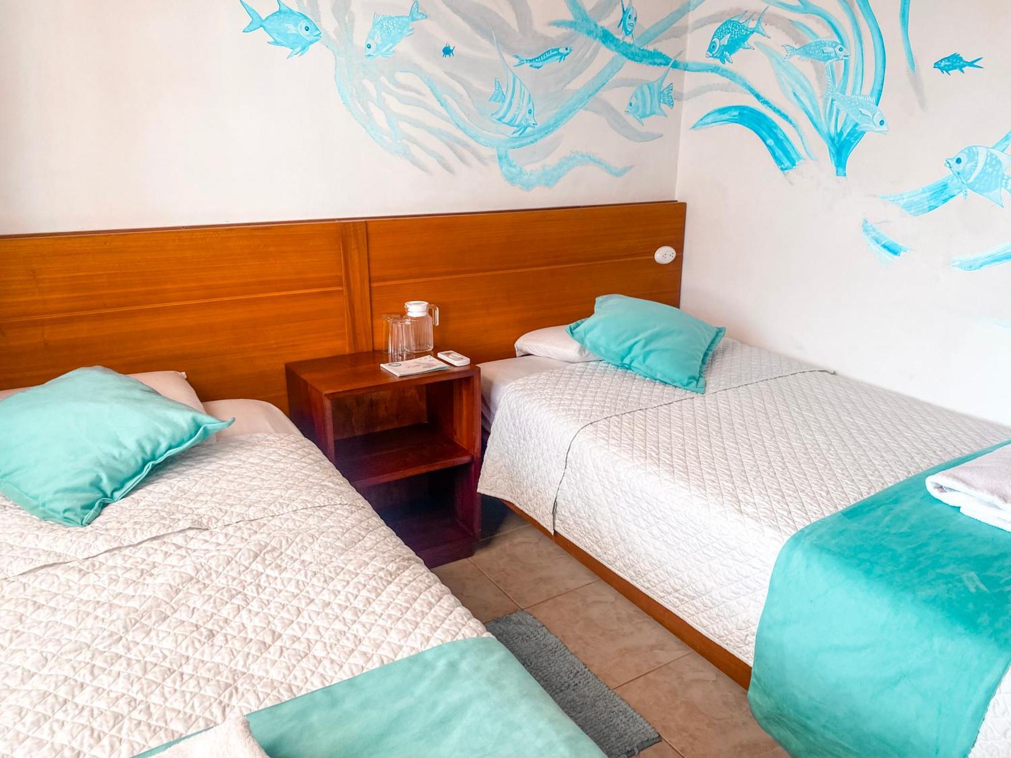 Hotel Coral Blanco With High Speed Internet Starlink And Galapagos Tour Operator Puerto Villamil Exterior foto