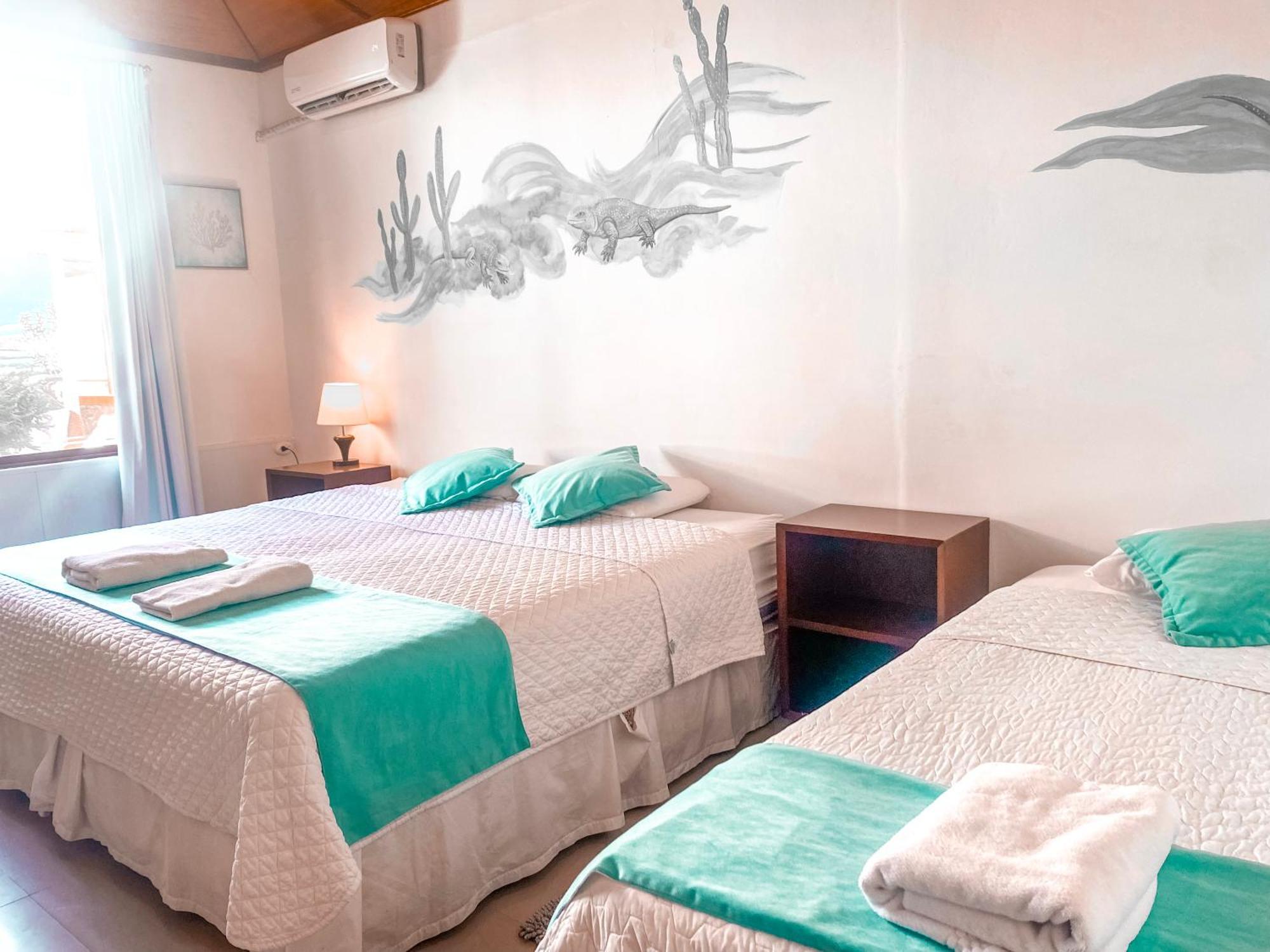 Hotel Coral Blanco With High Speed Internet Starlink And Galapagos Tour Operator Puerto Villamil Exterior foto