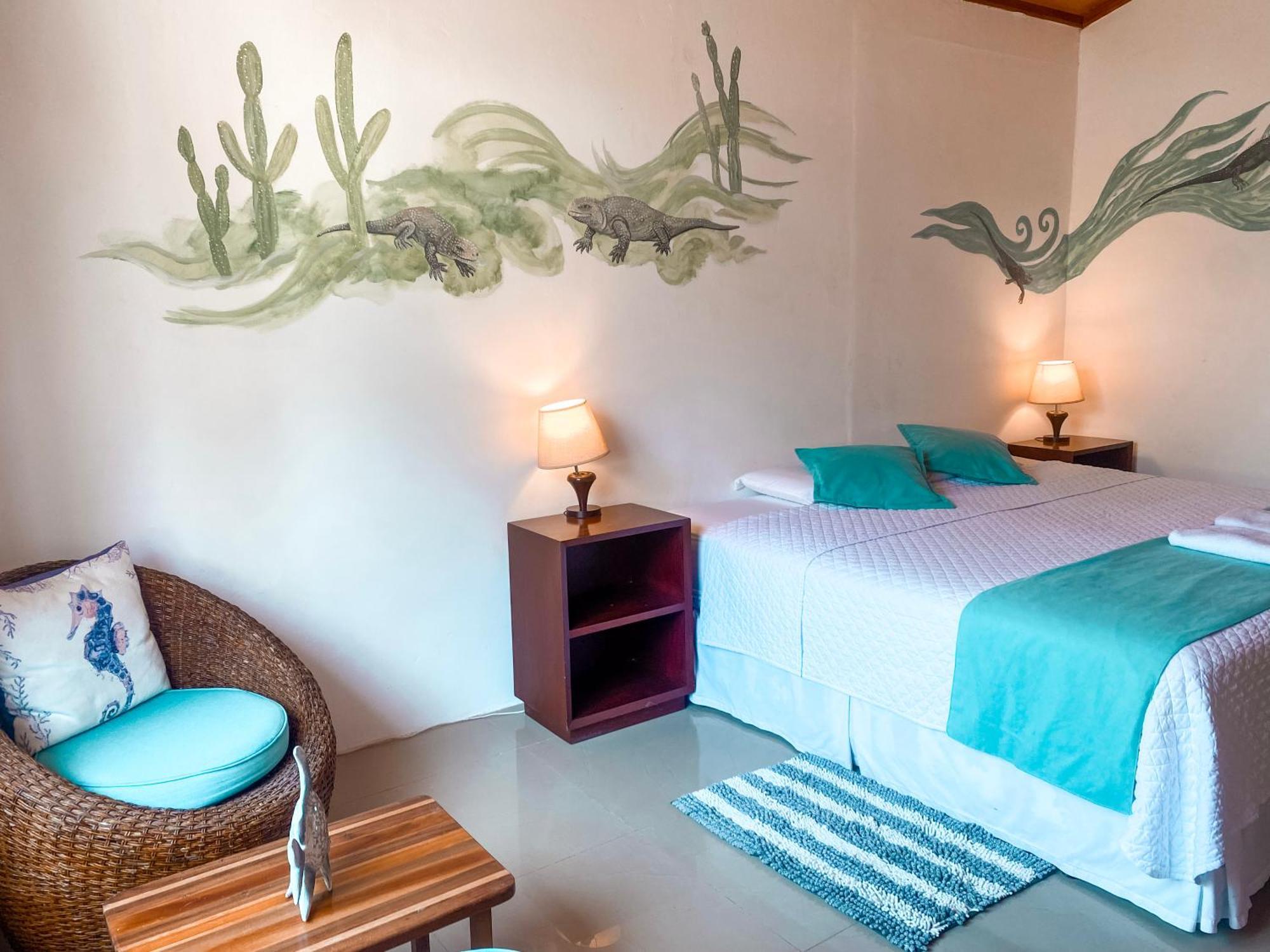 Hotel Coral Blanco With High Speed Internet Starlink And Galapagos Tour Operator Puerto Villamil Exterior foto