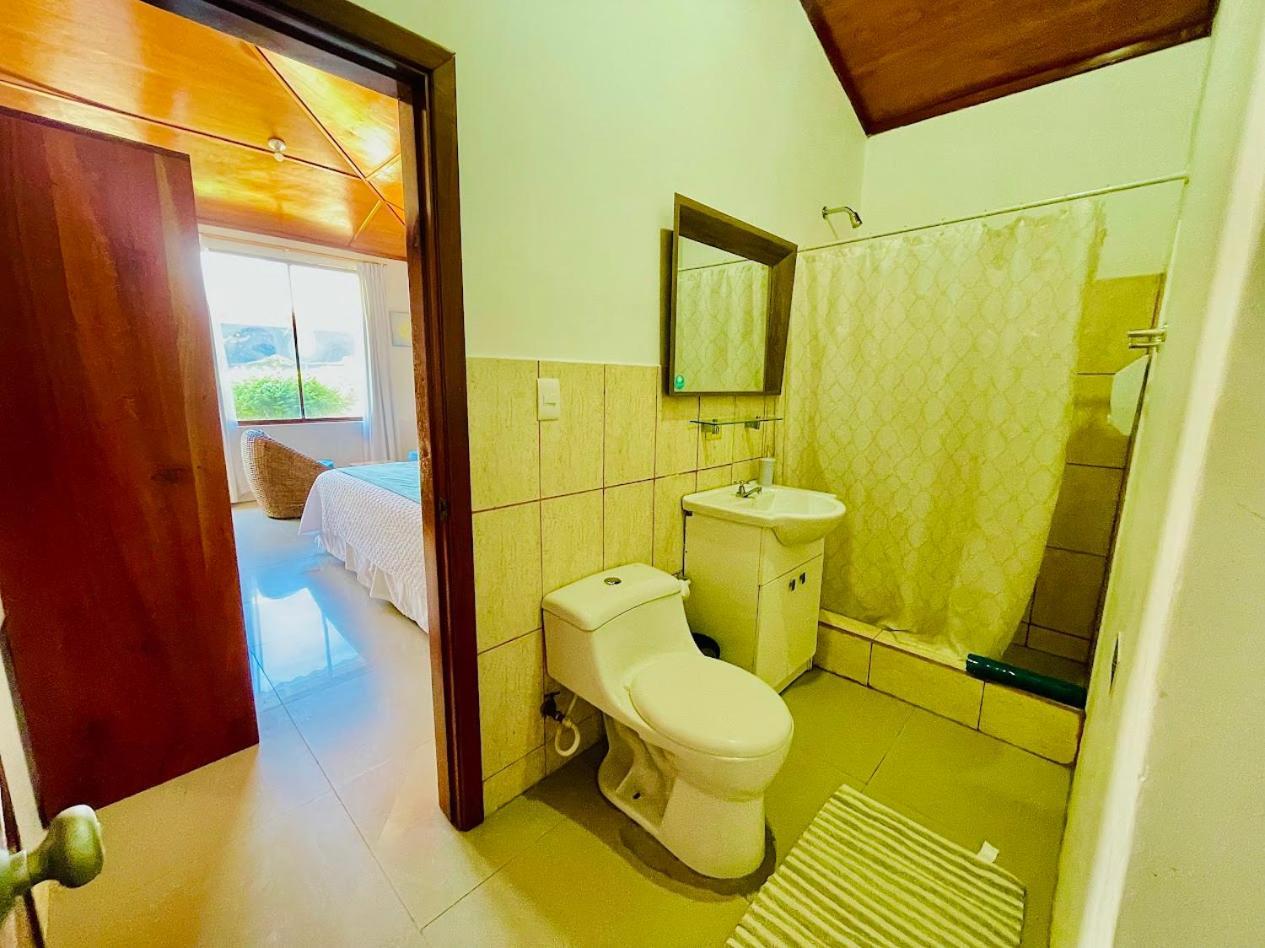Hotel Coral Blanco With High Speed Internet Starlink And Galapagos Tour Operator Puerto Villamil Exterior foto