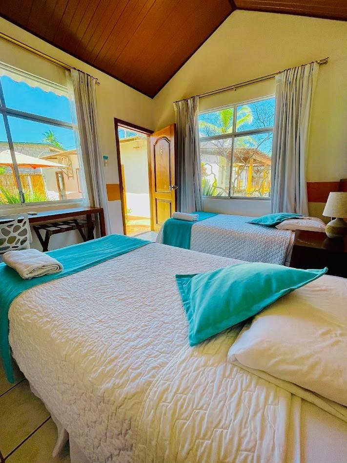 Hotel Coral Blanco With High Speed Internet Starlink And Galapagos Tour Operator Puerto Villamil Exterior foto
